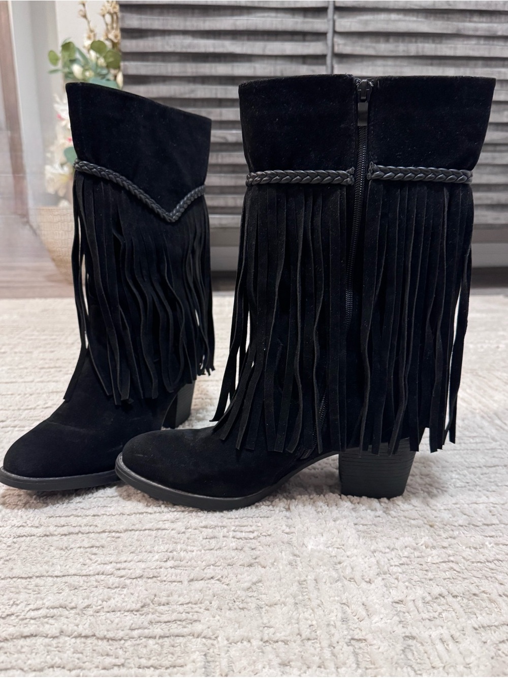 Corkys Sioux Boots Women’s size 9 Black Fringe Boho faux suede 2” Heels